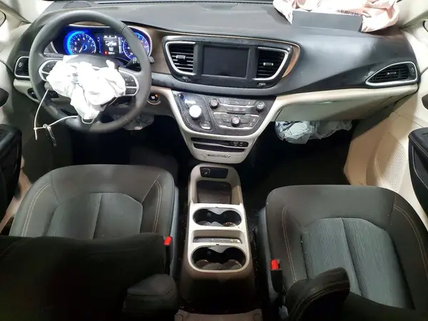 2C4RC1CG2JR194728 2018 CHRYSLER PACIFICA - Image 8