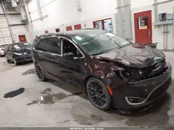 2C4RC1CG2JR274207 2018 CHRYSLER PACIFICA