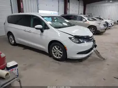 2C4RC1CG2JR317959 2018 CHRYSLER PACIFICA