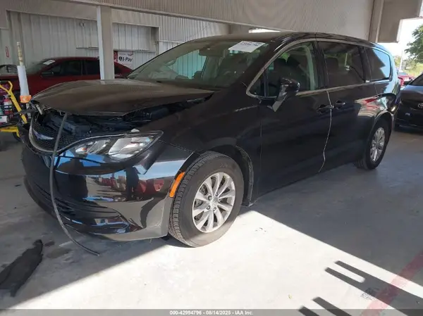 2C4RC1CG2JR351416 2018 CHRYSLER PACIFICA - Image 2