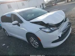 2C4RC1CG3HR608562 2017 CHRYSLER PACIFICA