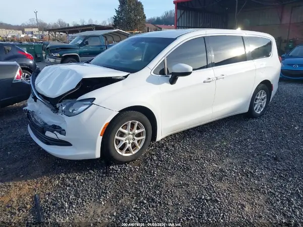 2C4RC1CG3HR608562 2017 CHRYSLER PACIFICA - Image 2