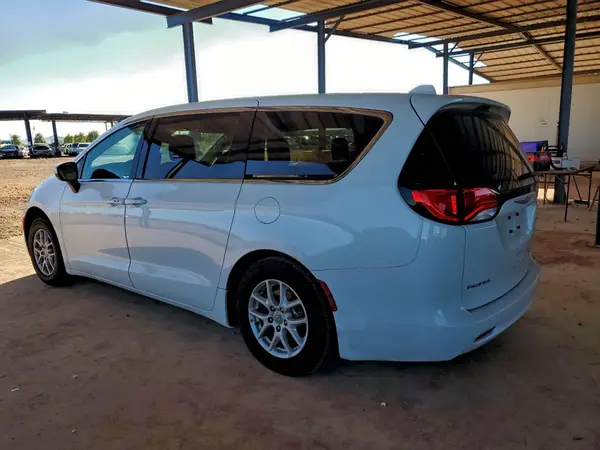 2C4RC1CG3HR836965 2017 CHRYSLER PACIFICA - Image 2