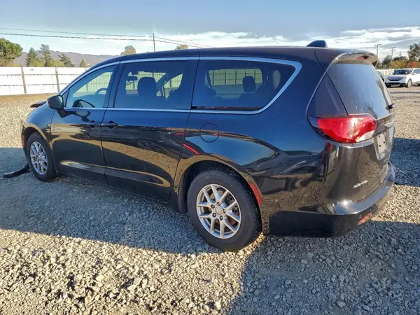 2C4RC1CG3JR274524 2018 CHRYSLER PACIFICA - Image 2
