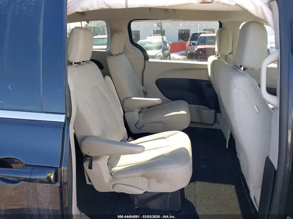 2C4RC1CG4HR657771 2017 CHRYSLER PACIFICA - Image 8