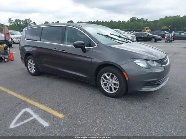 2C4RC1CG4HR695422 2017 CHRYSLER PACIFICA - Image 1