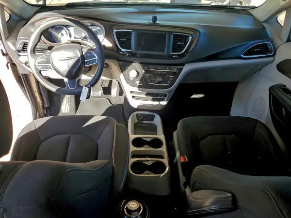 2C4RC1CG4JR103880 2018 CHRYSLER PACIFICA - Image 8