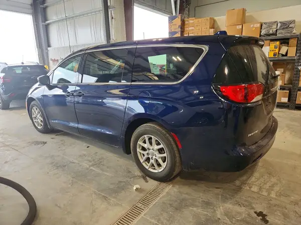 2C4RC1CG4JR148575 2018 CHRYSLER PACIFICA - Image 2