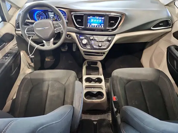 2C4RC1CG4JR148575 2018 CHRYSLER PACIFICA - Image 8
