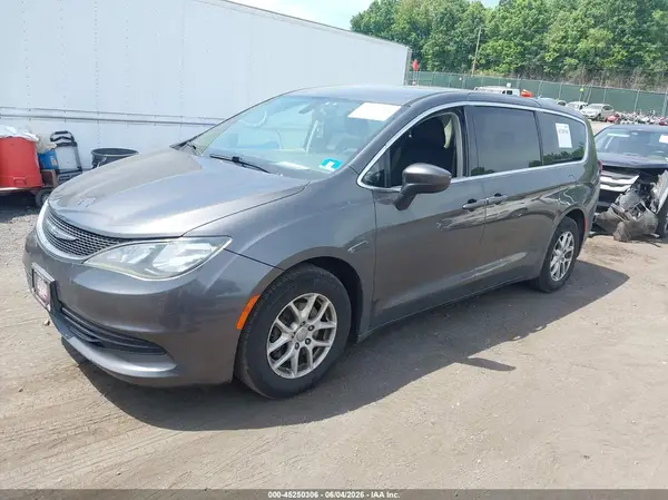 2C4RC1CG4JR148625 2018 CHRYSLER PACIFICA - Image 2
