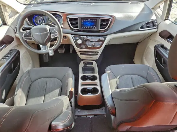 2C4RC1CG4JR246926 2018 CHRYSLER PACIFICA - Image 8