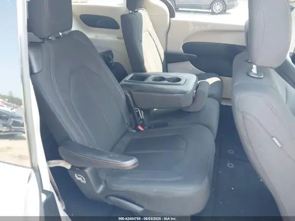 2C4RC1CG4KR652819 2019 CHRYSLER PACIFICA - Image 8