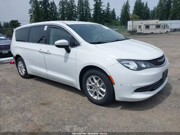 2C4RC1CG5HR505627 2017 CHRYSLER PACIFICA - Image 1