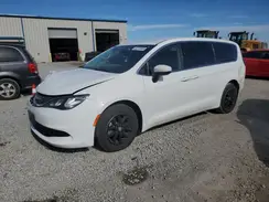 2C4RC1CG5HR513646 2017 CHRYSLER PACIFICA