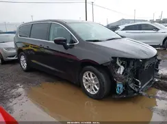 2C4RC1CG5HR529393 2017 CHRYSLER PACIFICA
