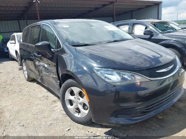 2C4RC1CG5HR531693 2017 CHRYSLER PACIFICA - Image 1