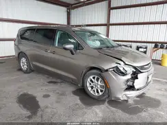 2C4RC1CG5HR597774 2017 CHRYSLER PACIFICA
