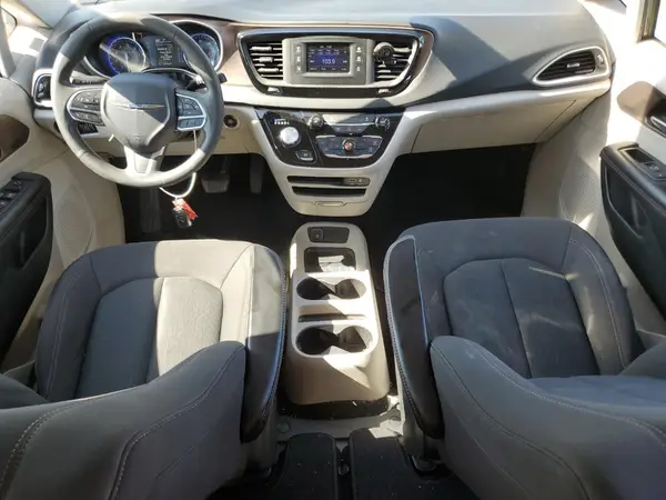 2C4RC1CG5HR723552 2017 CHRYSLER PACIFICA - Image 8