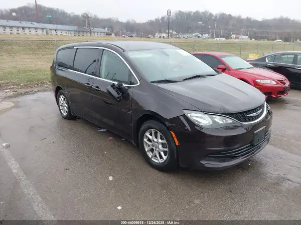 2C4RC1CG5JR101653 2018 CHRYSLER PACIFICA - Image 1