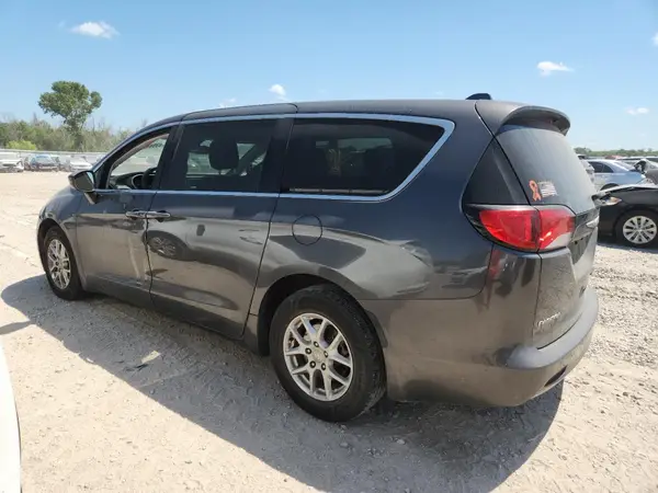 2C4RC1CG6HR507063 2017 CHRYSLER PACIFICA - Image 2