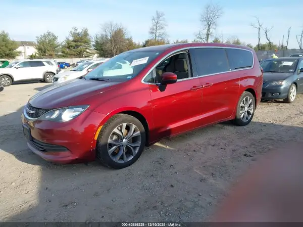 2C4RC1CG6HR608586 2017 CHRYSLER PACIFICA - Image 2