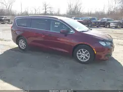 2C4RC1CG6HR611195 2017 CHRYSLER PACIFICA