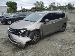 2C4RC1CG6HR613979 2017 CHRYSLER PACIFICA