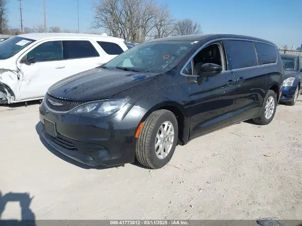 2C4RC1CG6HR657304 2017 CHRYSLER PACIFICA - Image 2