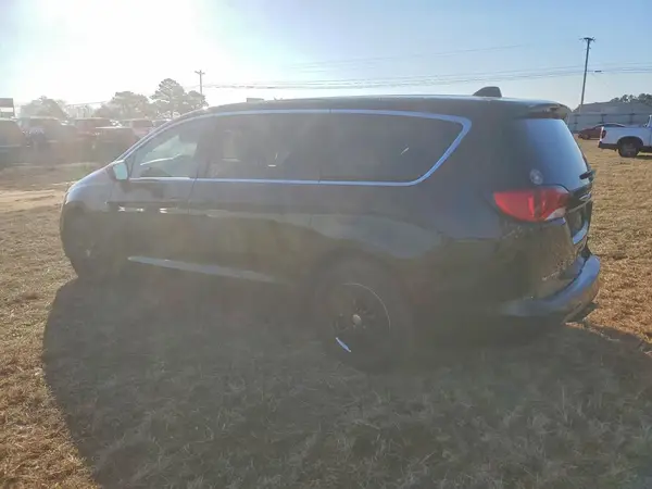2C4RC1CG6HR703942 2017 CHRYSLER PACIFICA - Image 2