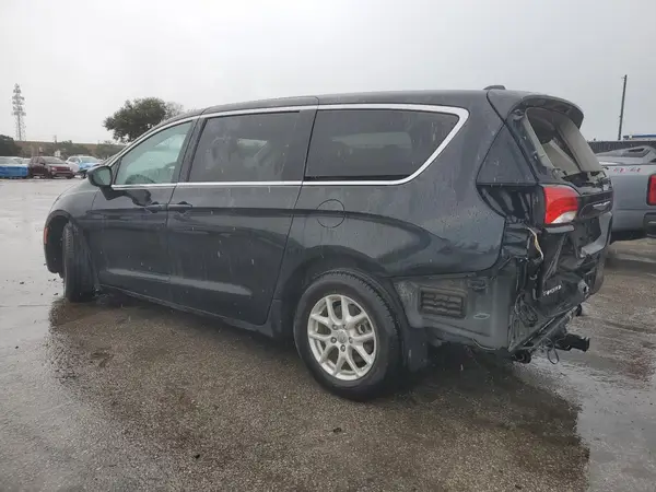 2C4RC1CG6HR704847 2017 CHRYSLER PACIFICA - Image 2