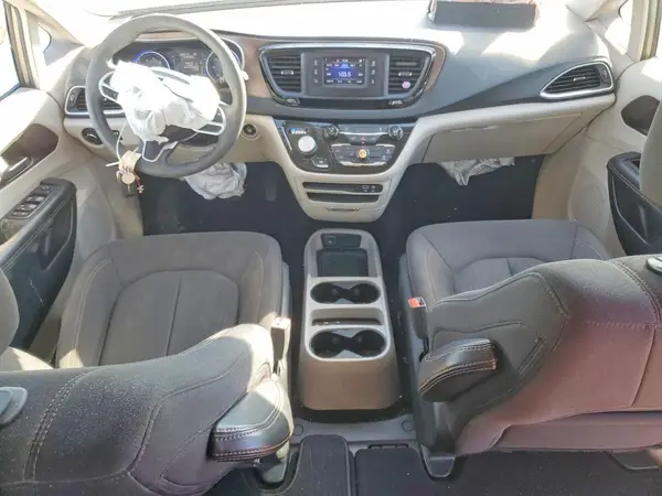 2C4RC1CG6HR748167 2017 CHRYSLER PACIFICA - Image 8