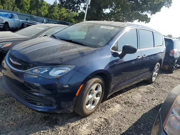 2C4RC1CG6HR770007 2017 CHRYSLER PACIFICA - Image 1