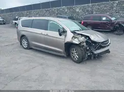 2C4RC1CG6JR115772 2018 CHRYSLER PACIFICA