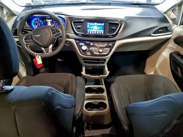 2C4RC1CG6JR133284 2018 CHRYSLER PACIFICA - Image 8