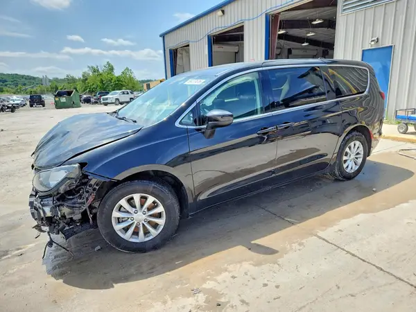 2C4RC1CG6JR171405 2018 CHRYSLER PACIFICA - Image 1