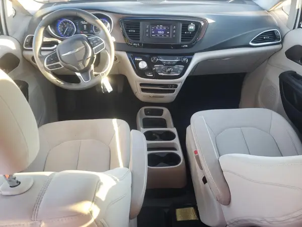 2C4RC1CG7HR512238 2017 CHRYSLER PACIFICA - Image 8