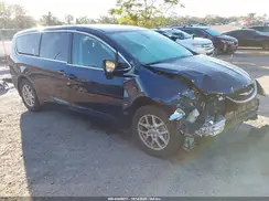 2C4RC1CG7HR608564 2017 CHRYSLER PACIFICA