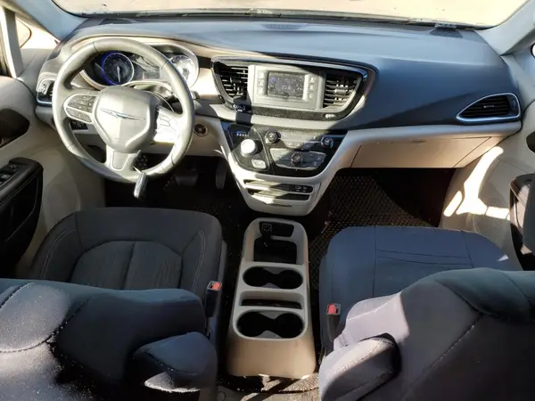 2C4RC1CG7HR623078 2017 CHRYSLER PACIFICA - Image 8