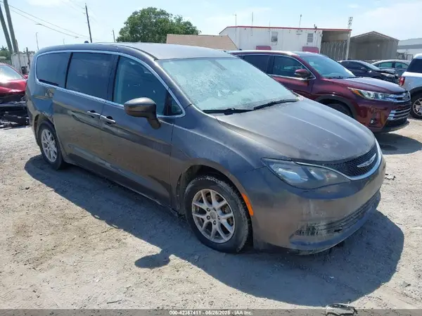 2C4RC1CG7HR628569 2017 CHRYSLER PACIFICA - Image 1