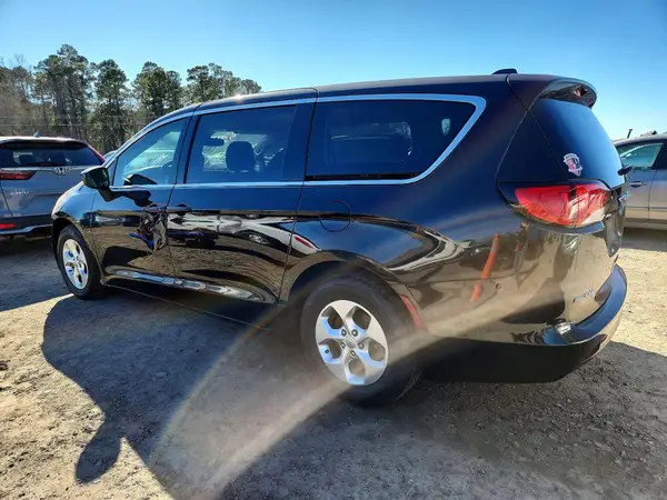 2C4RC1CG7HR839335 2017 CHRYSLER PACIFICA - Image 2