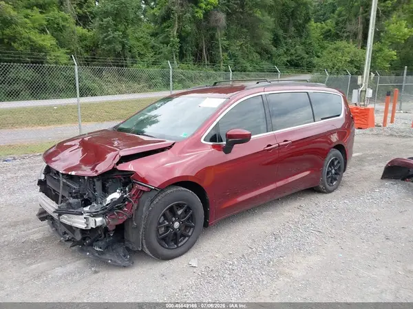 2C4RC1CG7JR102254 2018 CHRYSLER PACIFICA - Image 2