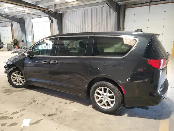 2C4RC1CG7JR104991 2018 CHRYSLER PACIFICA - Image 2