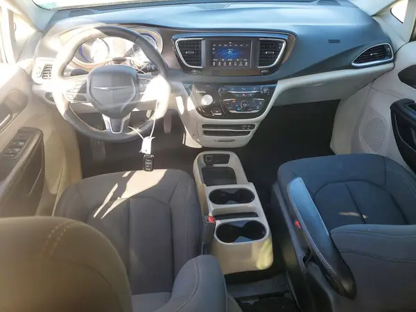 2C4RC1CG7JR148618 2018 CHRYSLER PACIFICA - Image 8