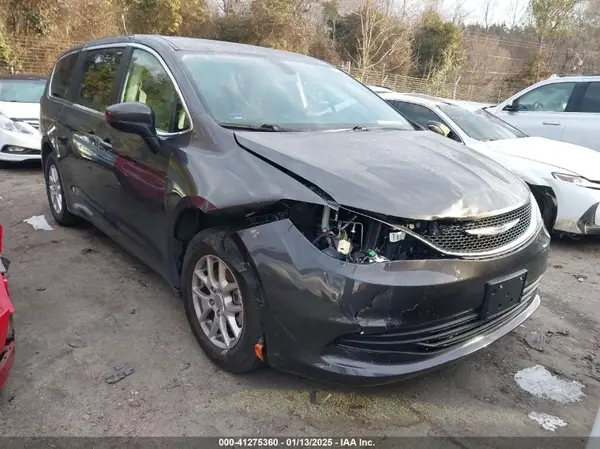 2C4RC1CG7JR158663 2018 CHRYSLER PACIFICA - Image 1
