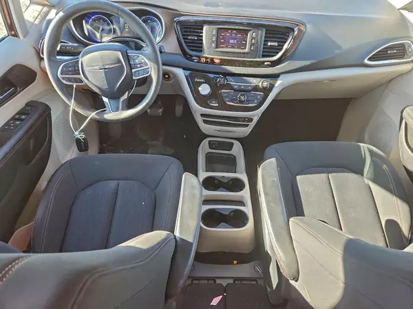 2C4RC1CG8HR512152 2017 CHRYSLER PACIFICA - Image 8