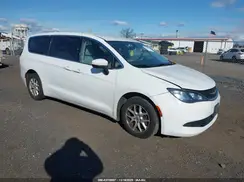2C4RC1CG8HR521157 2017 CHRYSLER PACIFICA
