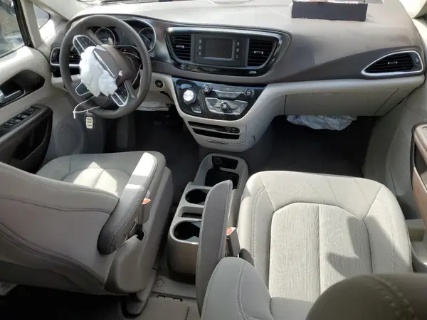 2C4RC1CG8HR529050 2017 CHRYSLER PACIFICA - Image 8