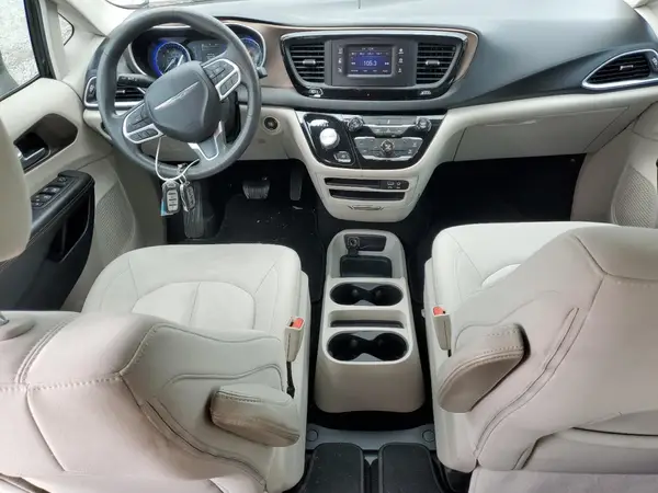 2C4RC1CG8HR594125 2017 CHRYSLER PACIFICA - Image 8