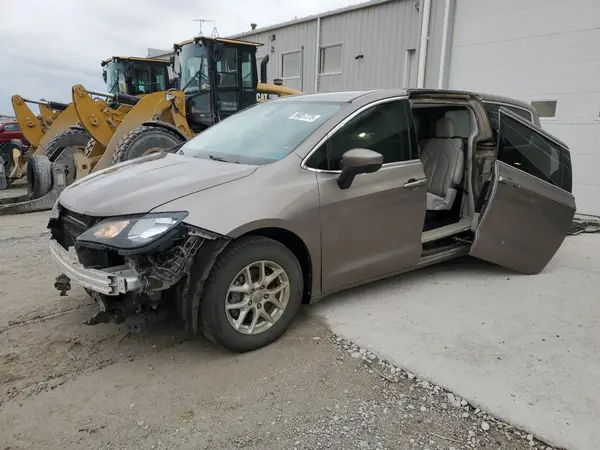 2C4RC1CG8HR598515 2017 CHRYSLER PACIFICA - Image 1