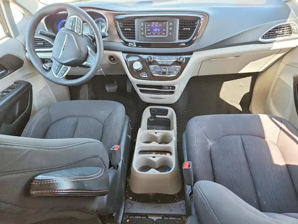 2C4RC1CG8HR739194 2017 CHRYSLER PACIFICA - Image 8